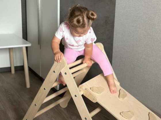 Детская мебель и развивающие комплексы из натуральных материалов