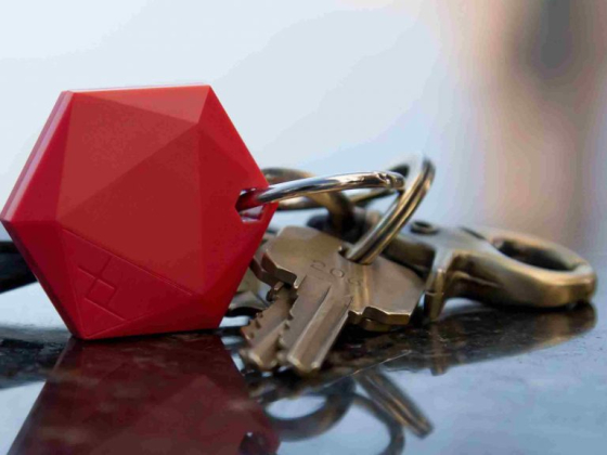 Находит что угодно за секунды с помощью вашего iPhone или Android